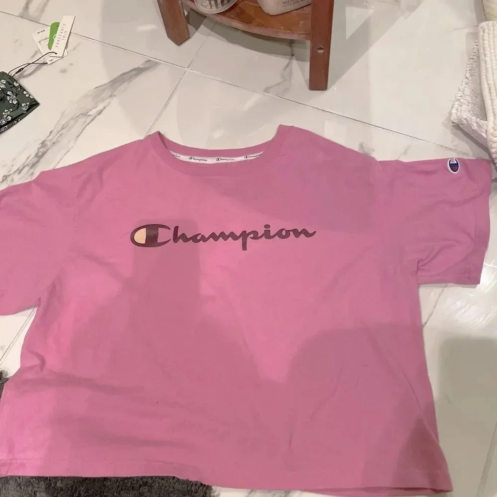 WOMENS CHAMPION HERITAGE VINTAGE LOGO CROP TEE COLOR ICE CAKE SIZE LARGE - Picture 3 of 12